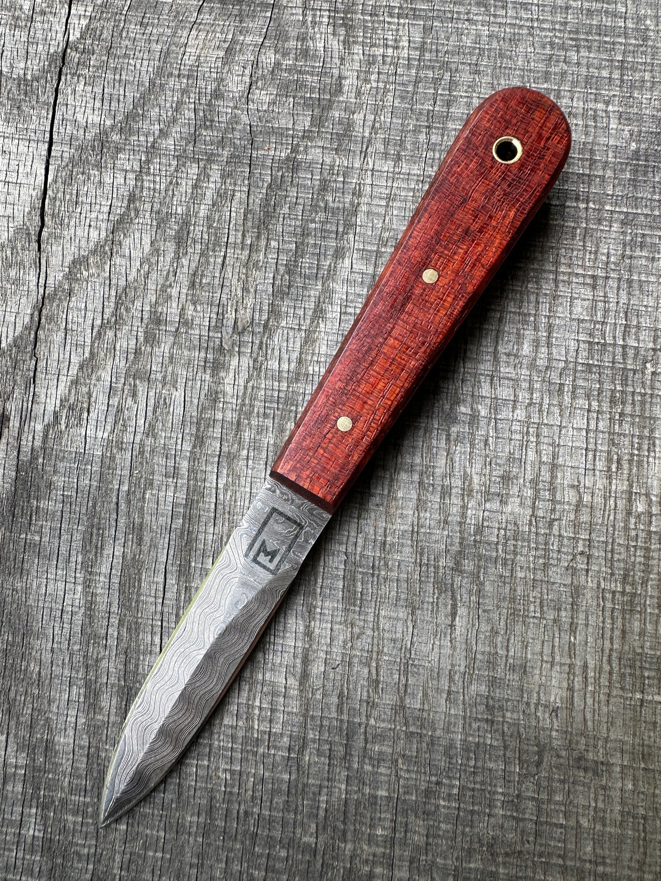 Monolith Studio Gallery of handmade knives. – Monolith Knives